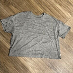 Women’s Vuori tee shirt